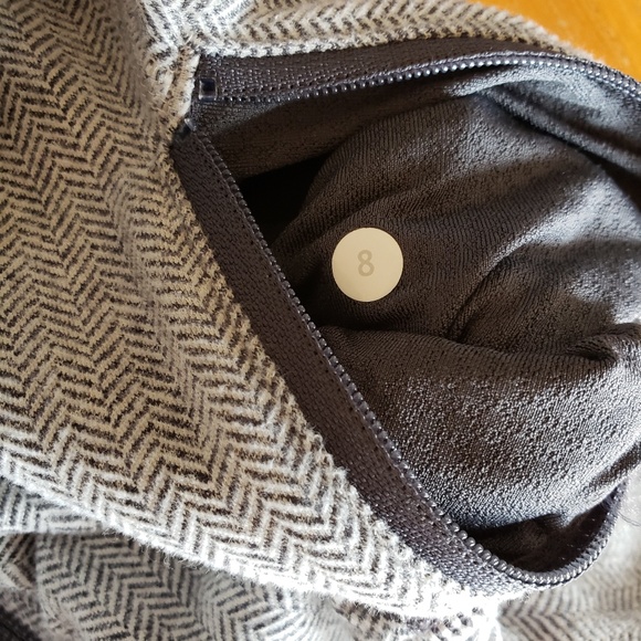 Lululemon jacket - Picture 4 of 4